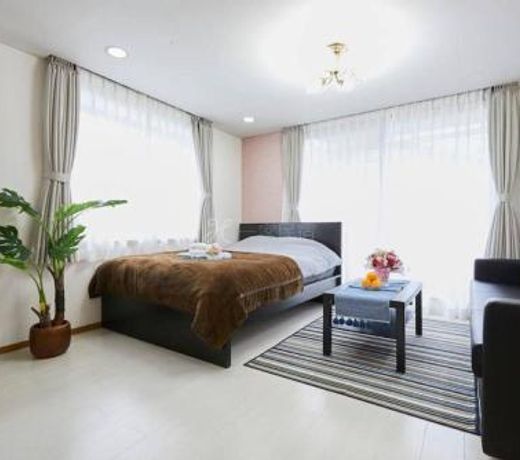 Luxury Guest House in Tokyo Shinjuku