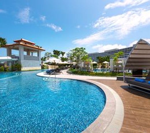 DoubleTree by Hilton Okinawa Chatan Resort