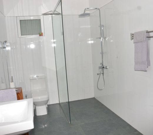 Anuhas Airport Villas