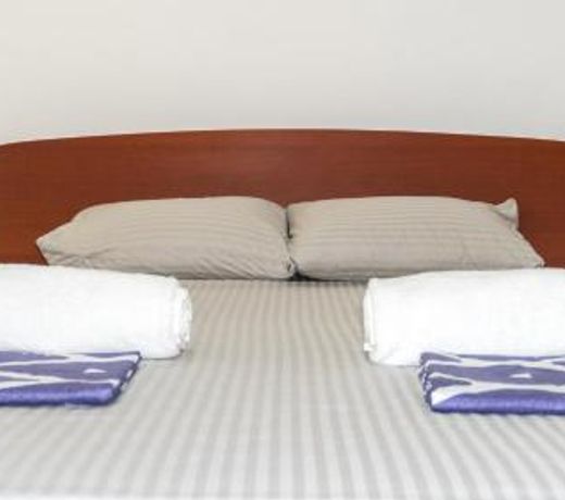 Yaarl Hostels