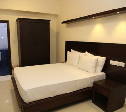Hotel Nelly Marine