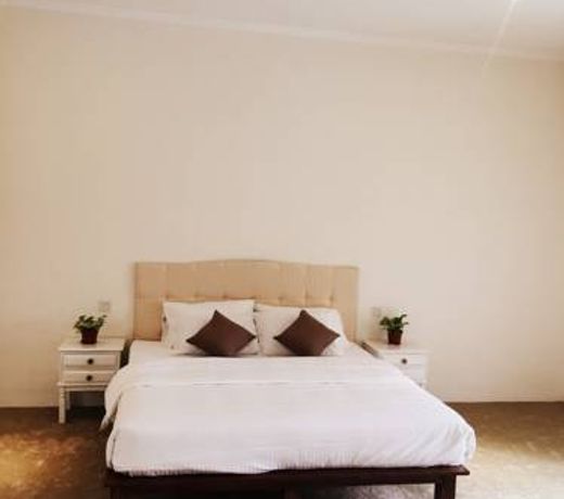 Artisan Villa
