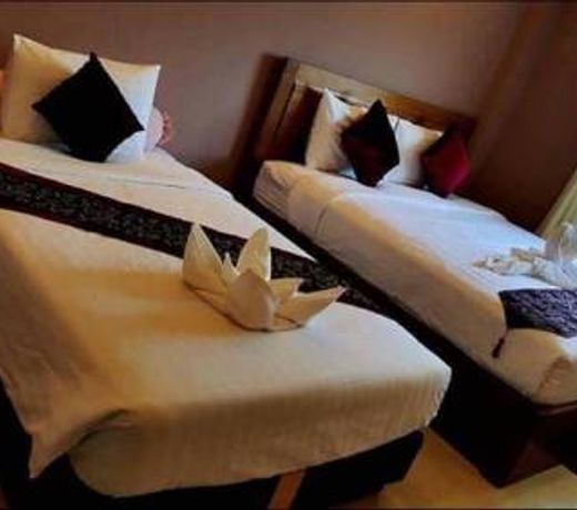 Thukha Waddy Hotel