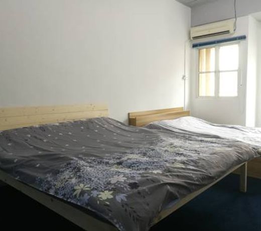 Oceanus Backpackers