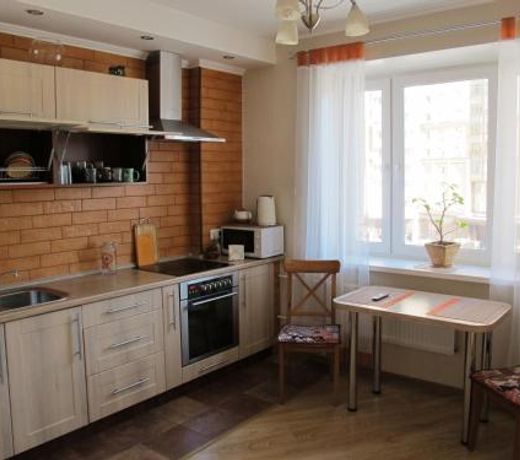 Esenina Street Apartment
