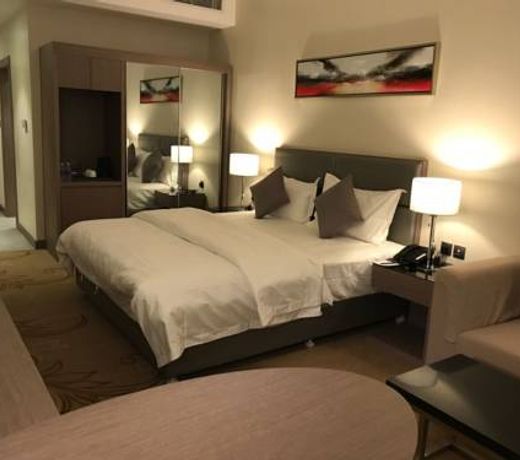 ION Hotel