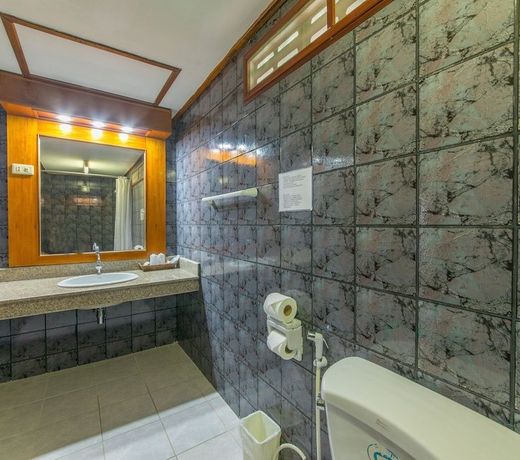 Panda Hotel