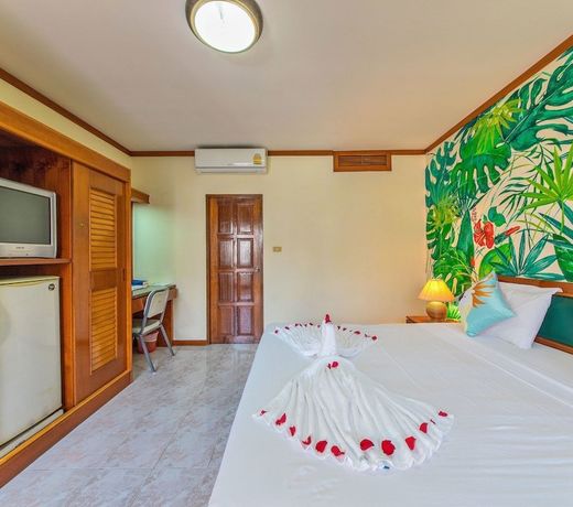 Panda Hotel