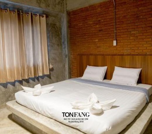 Ton Fang Hotel