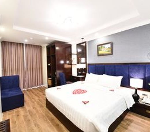Bella Rosa Trendy Hotel