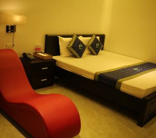 Phuc Hotel
