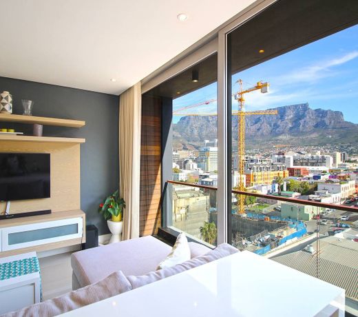 Stylish Apartment in The Capital Mirage