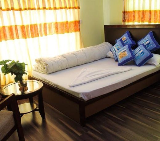Hotel Dinesh