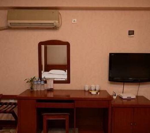 Jin He Hotel