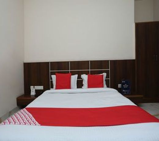 OYO 7209 Hotel Rama Palace