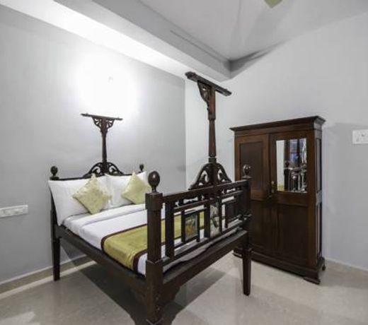 OYO 10742 Home Spacious 4BHK Villa Mapusa