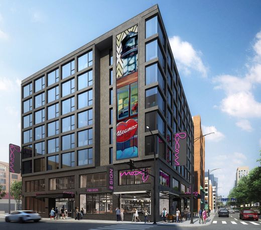 Moxy Chicago Downtown
