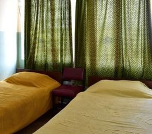 Maru B Courts Hotel