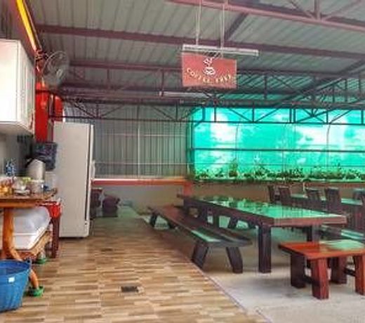 Benjawan Chalet Resort