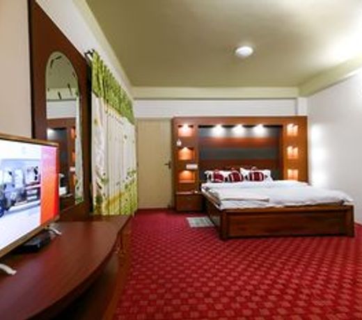 Mewa Khola Hill Resort