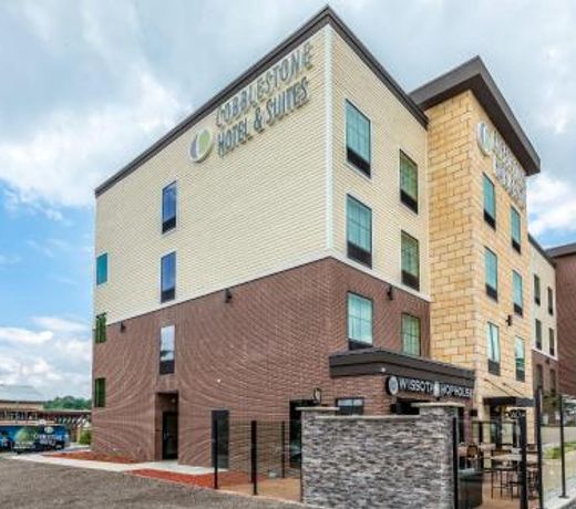 Cobblestone Hotel & Suites Hartford