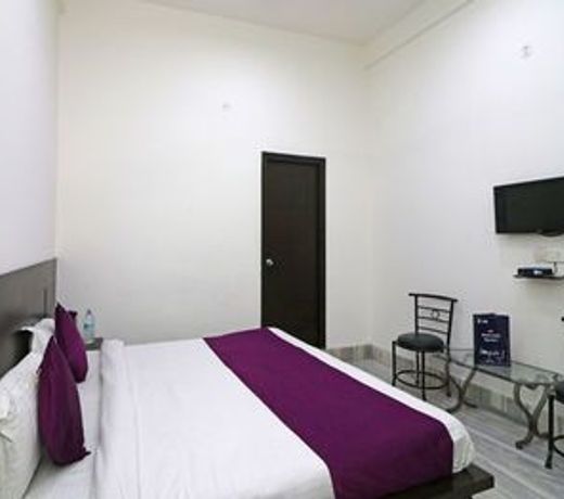 OYO 11646 Hotel Prema Palace Agra