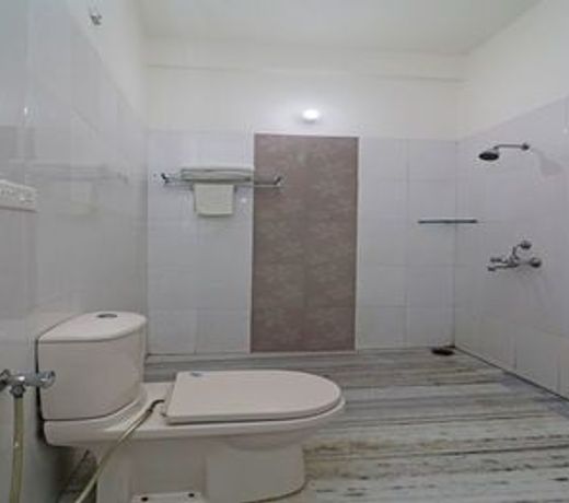OYO 11646 Hotel Prema Palace Agra
