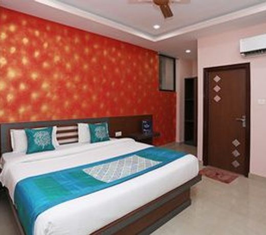 OYO 4809 Hotel Mannat Excellency