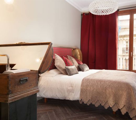 Trafalgar Luxury