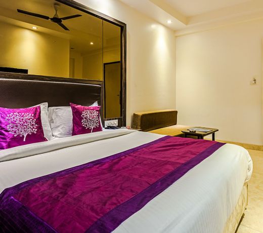 OYO 3323 Hotel Sheetal