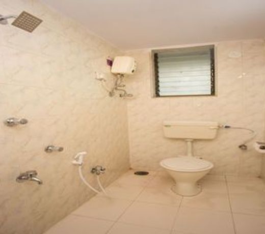 OYO 8755 Hotel Red Palms