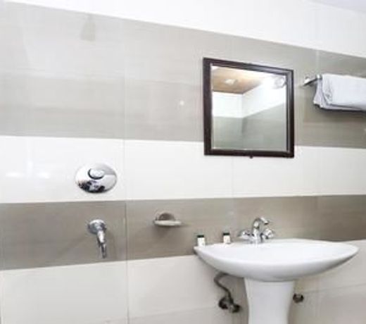 OYO 10393 Hotel K K 2