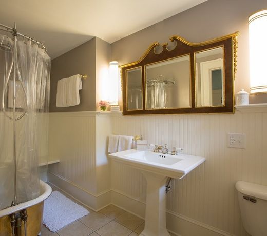 Sweet Biscuit Inn