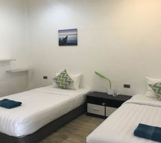 Pillow Hill Hotel