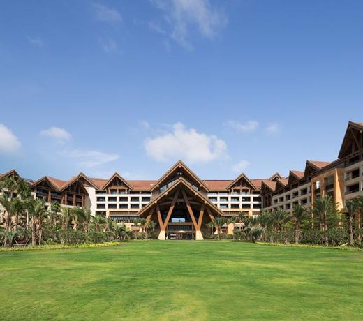 La Fountain Hotel & Resort Sanya