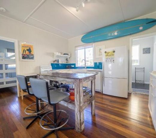 Tallowood beachfront cottage