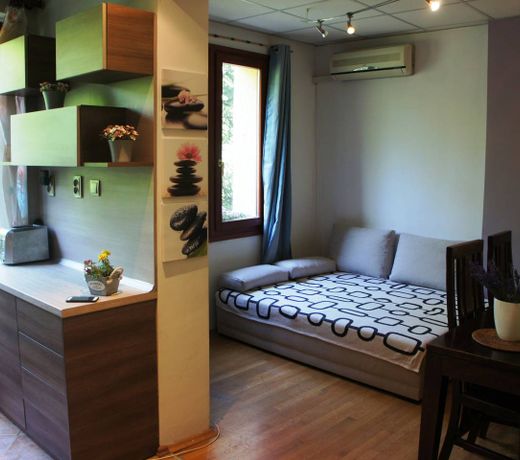 Varna Charming Apartment