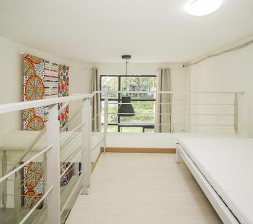 iFamily Apart Hotel Xinjinqiao Branch