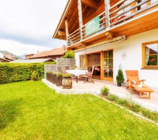 "Viktoria Chalet" - Annehmlichkeiten vom 4-Sterne Familien-und Wellnesshotel Viktoria nebenan kÃ¶nnen mitbenutzt werden