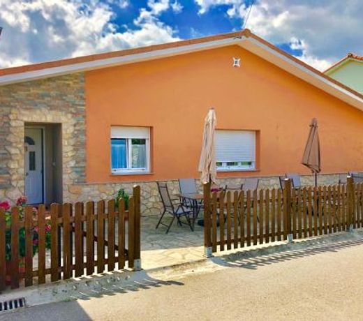 Apartamentos Las Llabanas