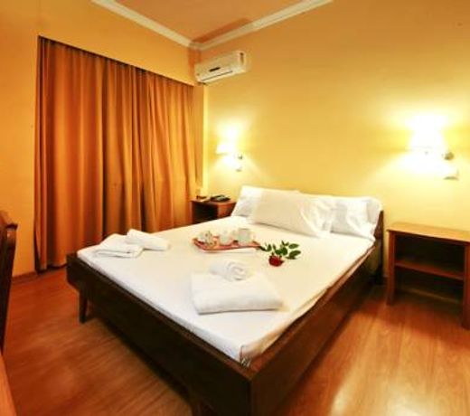 Grand Hotel Loutraki