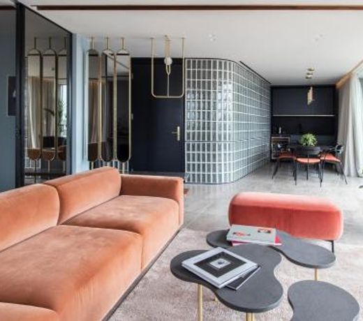 Perianth Hotel