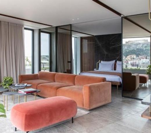 Perianth Hotel