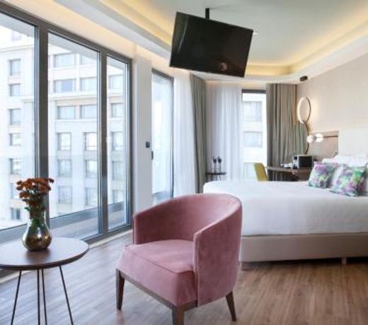 Wyndham Athens Residence