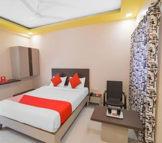 OYO 13150 Mangal Residency