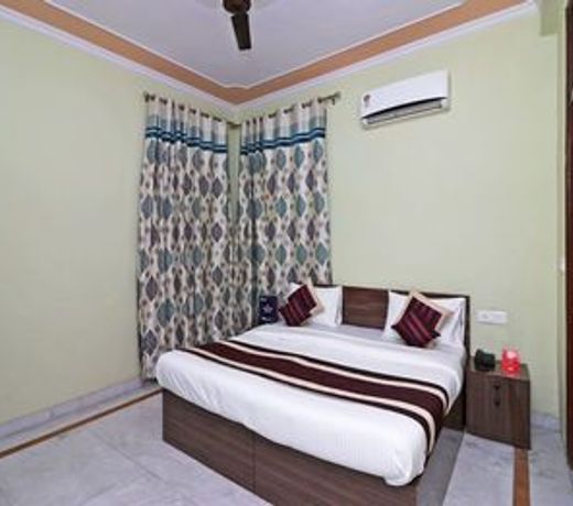 OYO 12774 Akash Residency