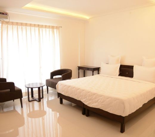 Hotel RR Grand