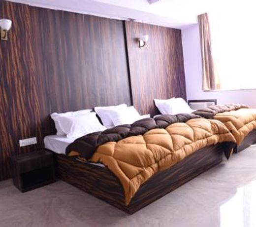 The Ravindram Hotel