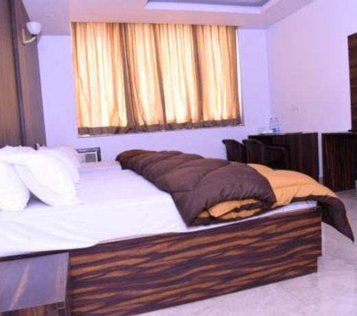 The Ravindram Hotel