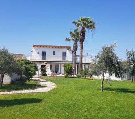 VILLA GIUMMARITO B&B